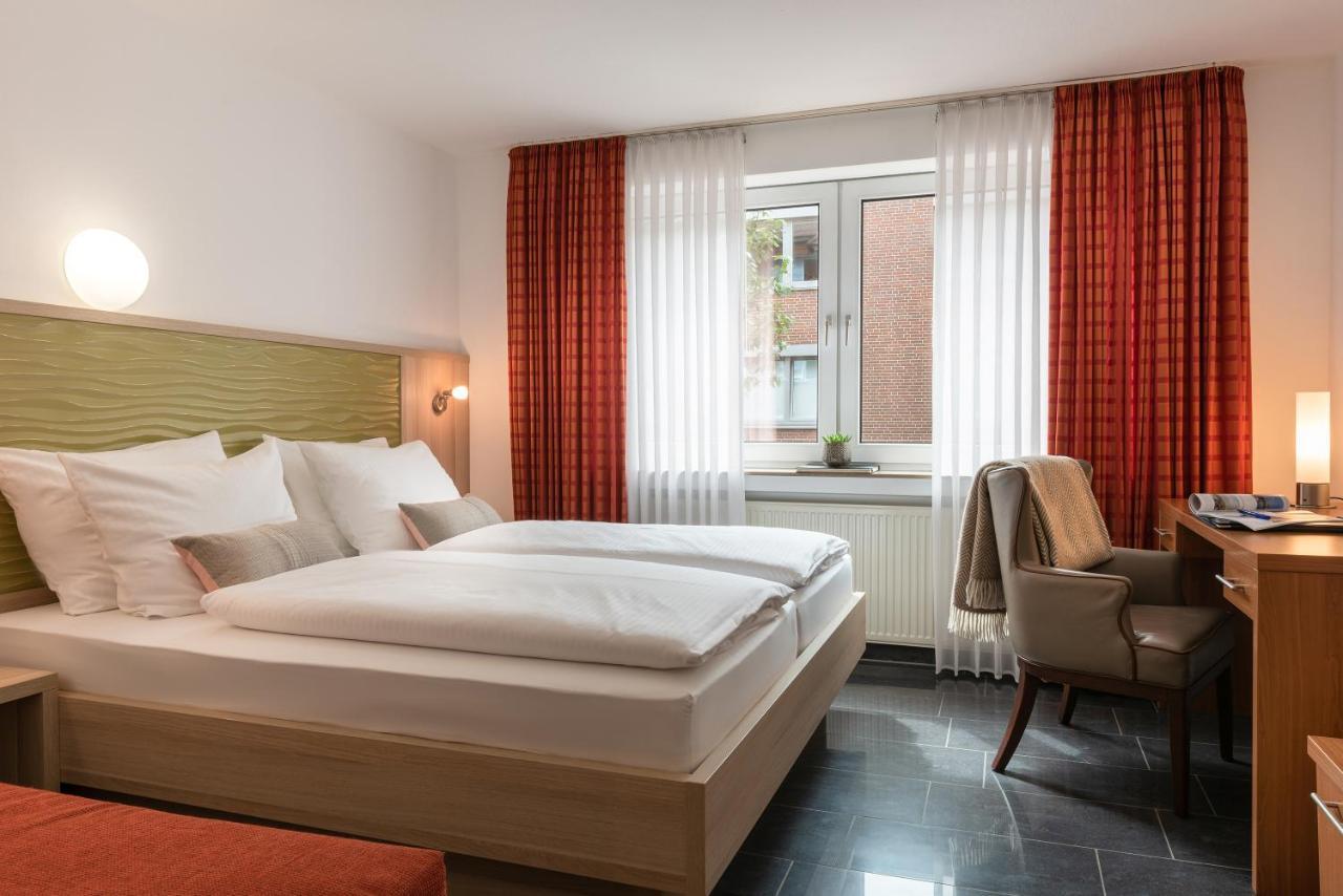 Hotel Europa มึนสเทอร์ ภายนอก รูปภาพ